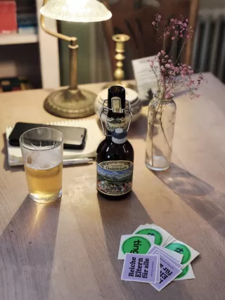 Impressionen, Bier, Ting Kleber, reiche Eltern für alle